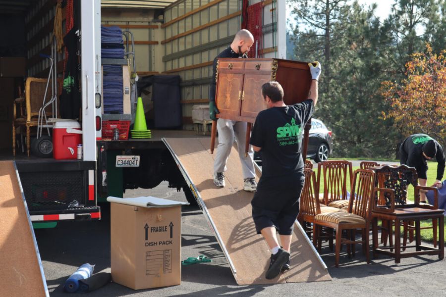 İstanbul-Sinop Evden Eve Nakliye Ev Taşıma Şirketi Hızlı Asansörlü Ambalajlı