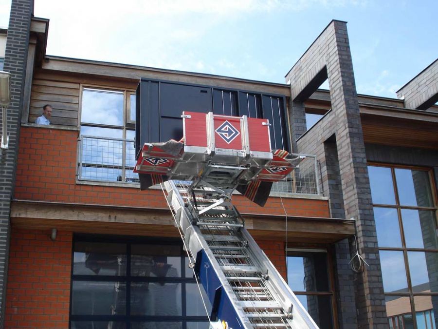 İstanbul-Uşak Asansörlü Nakliye Evden Eve Asansörlü Taşıma