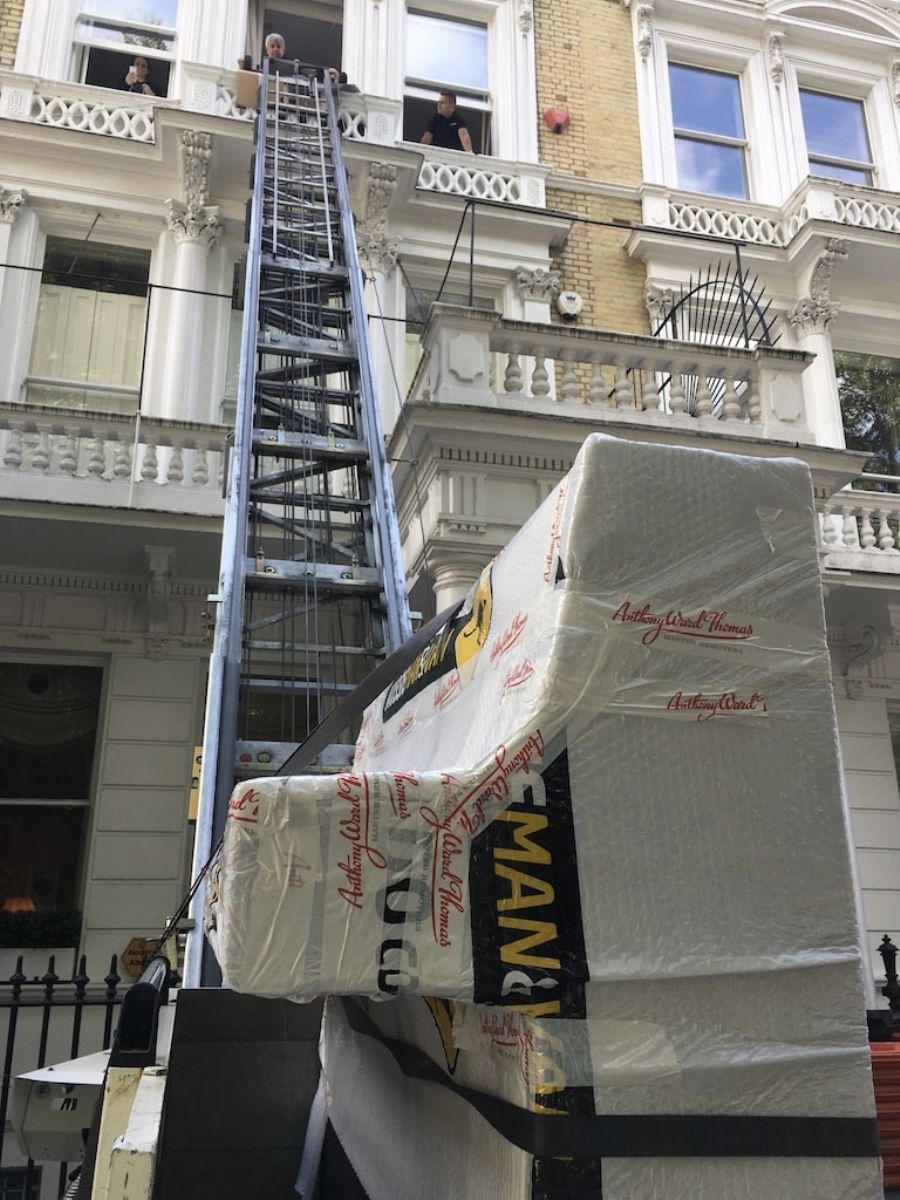 Levent Asansörlü Nakliyeci Evden Eve Asansörlü Taşıma